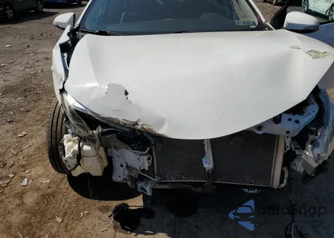2018 Toyota Corolla L from USA, damaged, VIN 2T1BURHE5JC048313